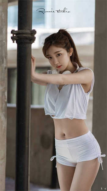 留守村妇与大棒子