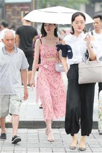 随地大小便