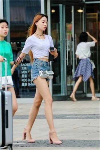 古装绝情版李香君