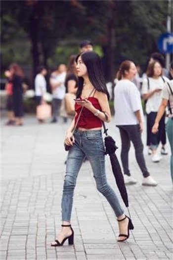 直接约人出来玩的app
