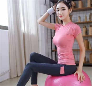 云缨的黄本子