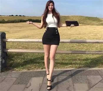 女主叫苏柔男主叫程伟