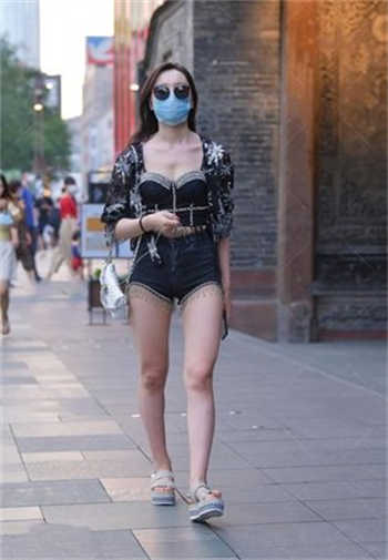 女主叫苏糖的快穿小说