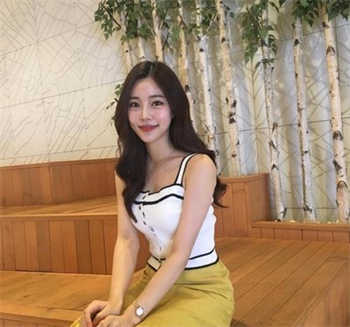 强盗当丈夫面把妻子如如