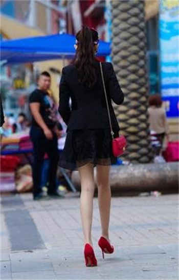 女主角特别漂亮的车牌