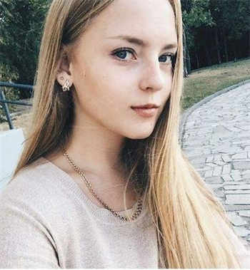 女主播镜子反光事件