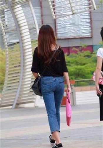 撮合妻子与父亲