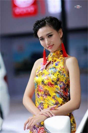 快手唯爱雅玲内部舞蹈