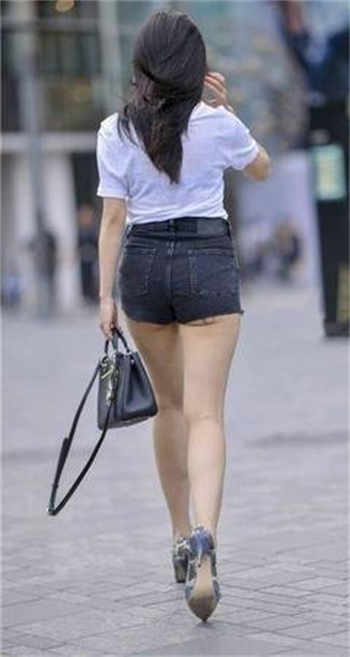 哥蝴蝶娱乐中文版