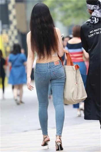 抖音健身很壮的女的