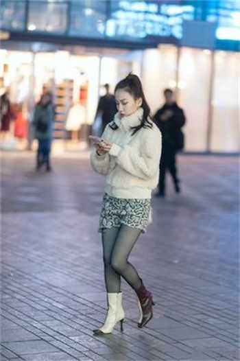 夜深人静时
