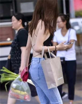 港版《杨贵妃》电影黄蓉