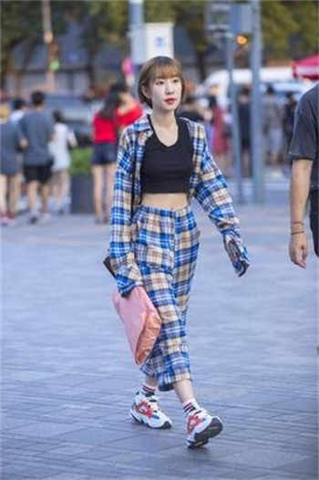 三三三美图网破解版